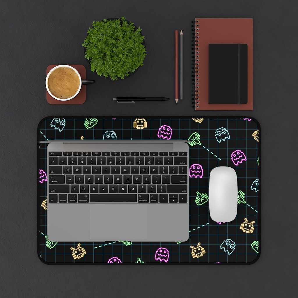 Alien Desk Pad, Alien Decor, Alien Gifts, Arcade Desk Mat, Stars Desk ...