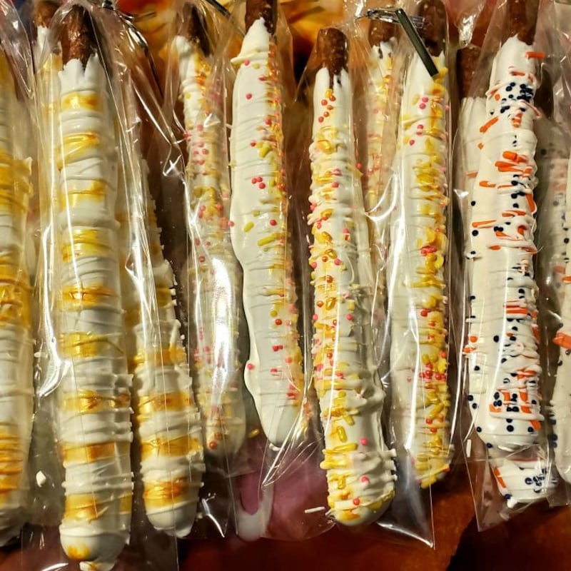 Chocolate Covered Pretzel Rods Etsy