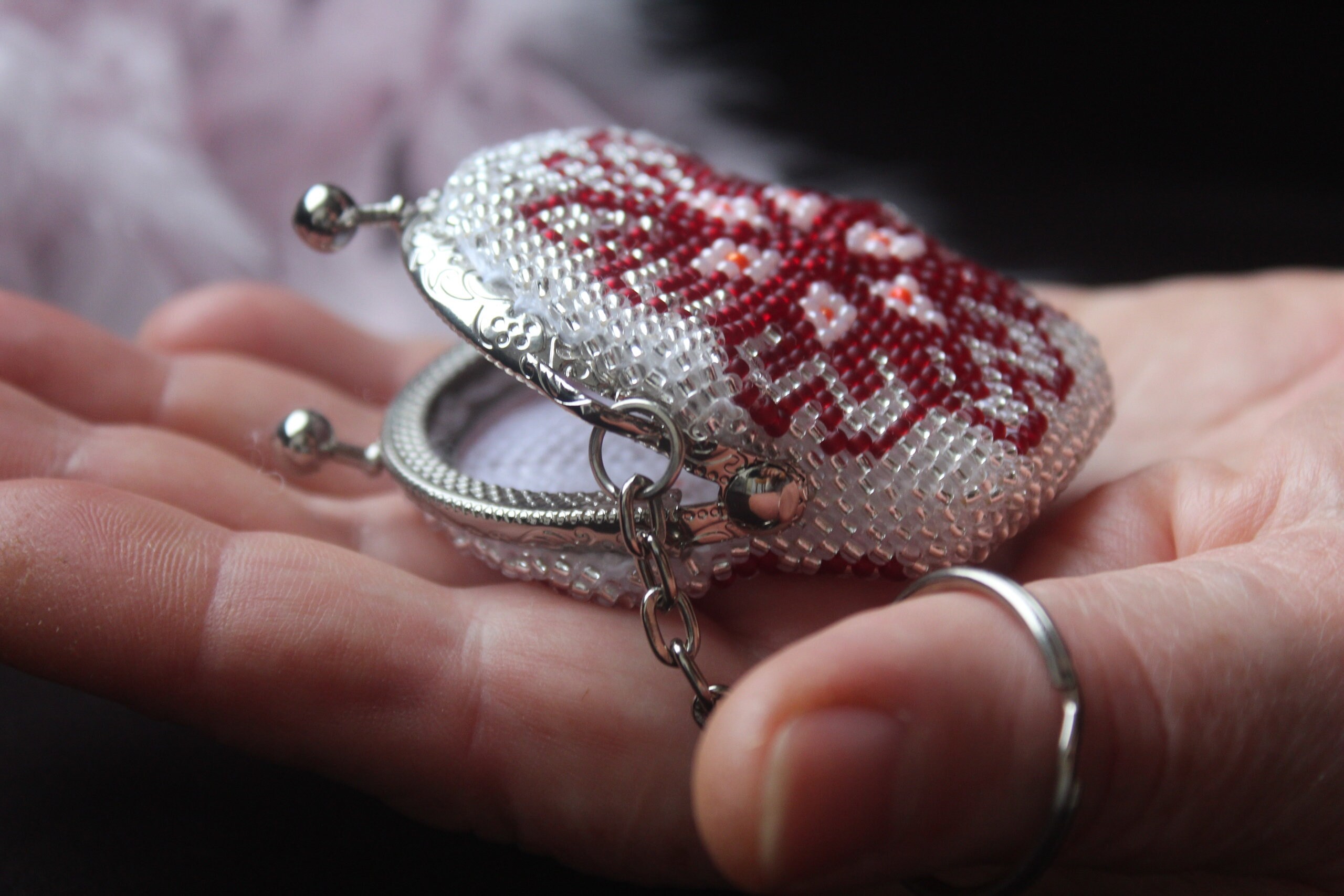 Small coin purse Keychain coin purse Beaded coin purse Wallet Etsy