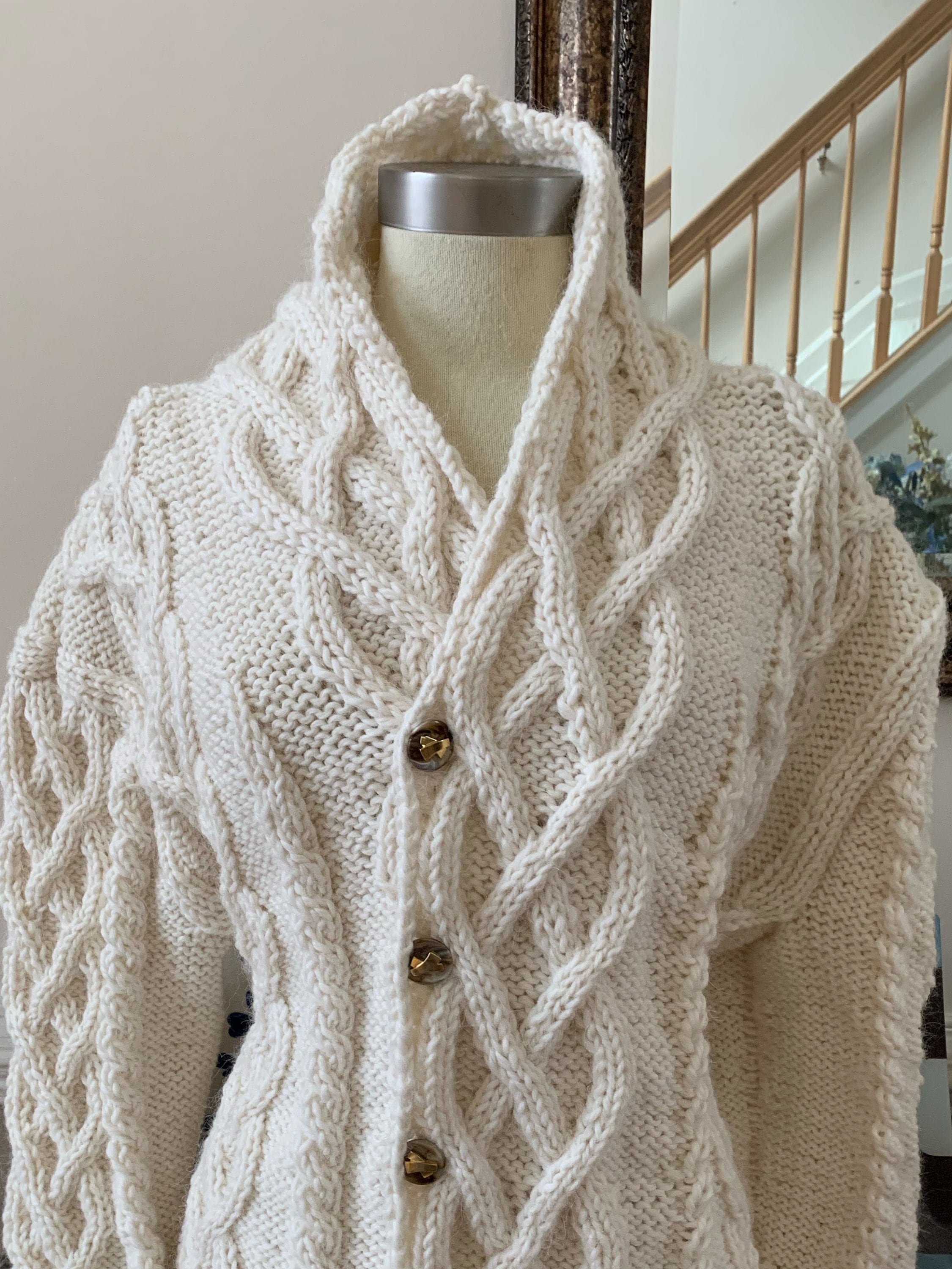 The Holiday Sweater (inspired by Cameron Diaz in the Movie 
