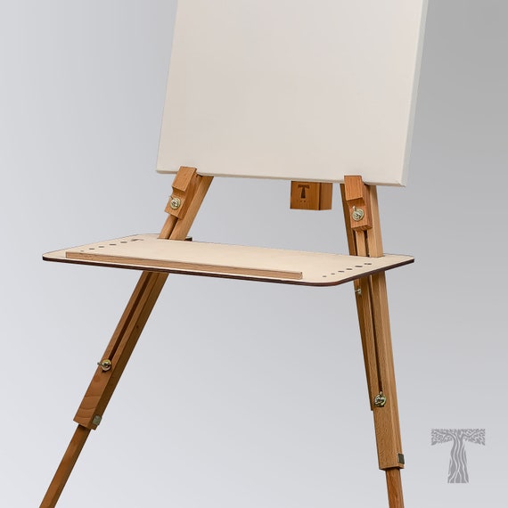 Easels-tripods сonvenient Placement of Artistic Tools During Open