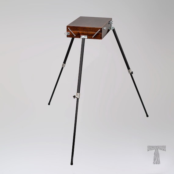 Portable Easel France, for Painting in Nature PARIS 103 Paint for