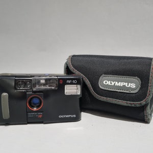 Olympus AF-10 Camera / Camera Starter Kit