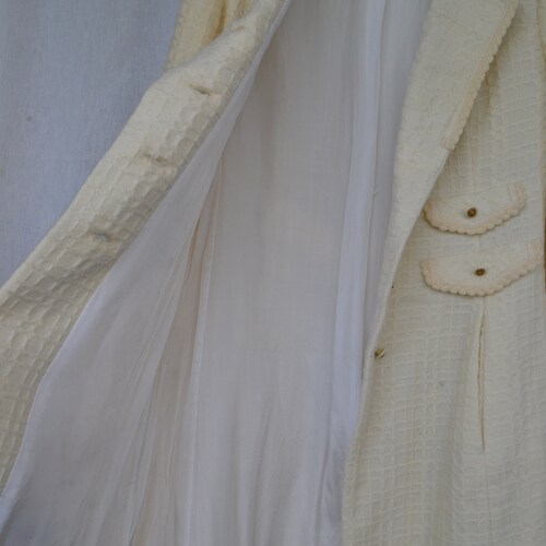 1960s Wool Wedding White Cream Coat / Vintage 60s Evening Handmade Long Medium Winter Jacket/ Coat With Textured Wool Fabric, shops size S-M