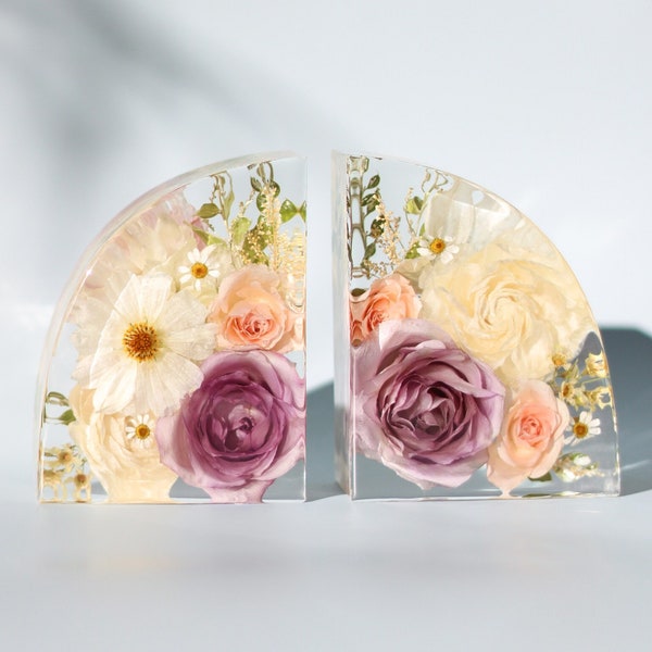 Wedding Floral Preservation Keepsake | Bookends Shape Block 3D | Bridal Bouquet Flowers Resin | Wedding Gift | Gifts for Her | Wedding Ideas