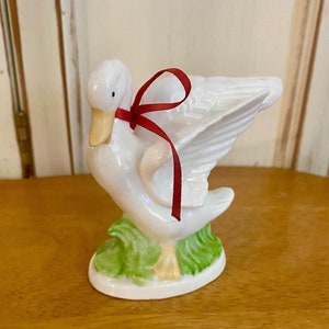 Vintage Bone China White Goose / Duck - Farmhouse, Cottagecore, Country Decor