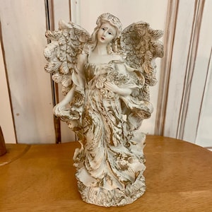 Vintage Angel with Roses - Resin - Cream and Gold - Shabby Chic, Boho, Grandmillennial