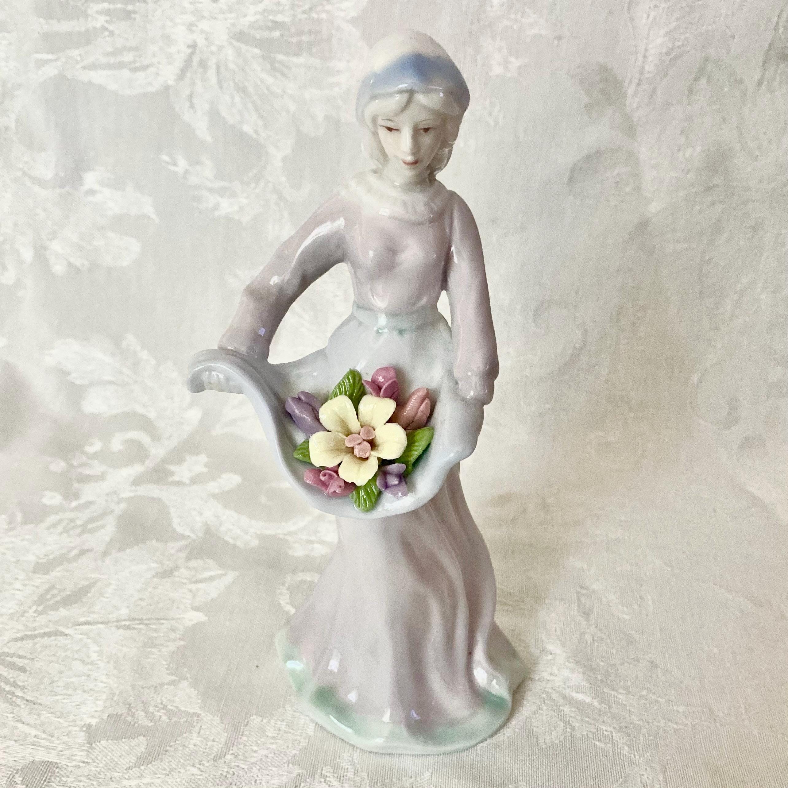 Lladro Girl With Flowers - Etsy - Page 6