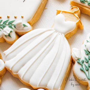 2 Dozen Wedding Custom Cookies|Grennery Theme|Customizable Wording and Colors!