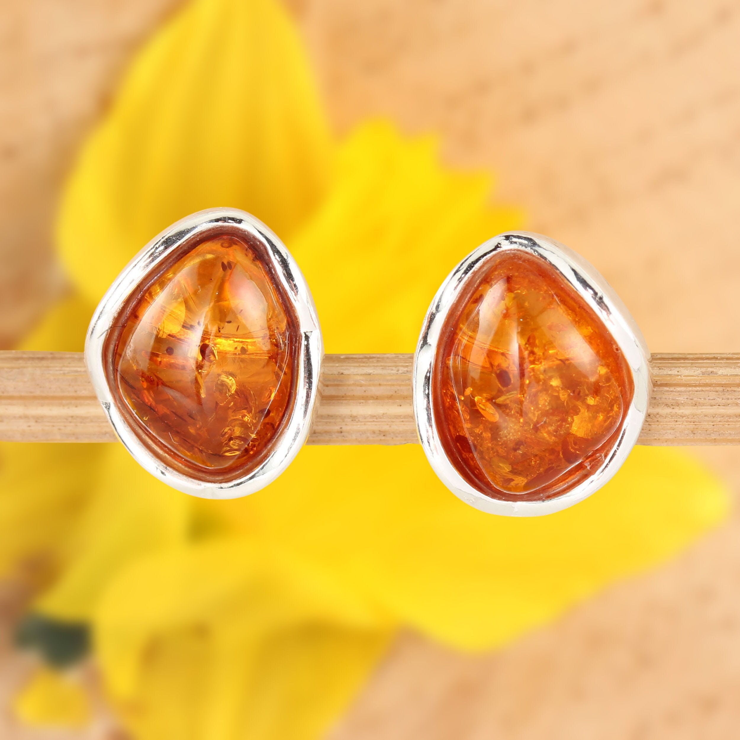 Honey Amber Infinity Earrings on Eurowires Honey Amber Infinity Earrings on Eurowires