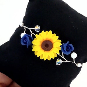 Sunflower Navy Blue Wedding Gifts Sunflower Bridesmaid Gifts Sunflower Bridal Gifts Maid of Honor Gifts Sunflower Blue Rose Bracelet gifts