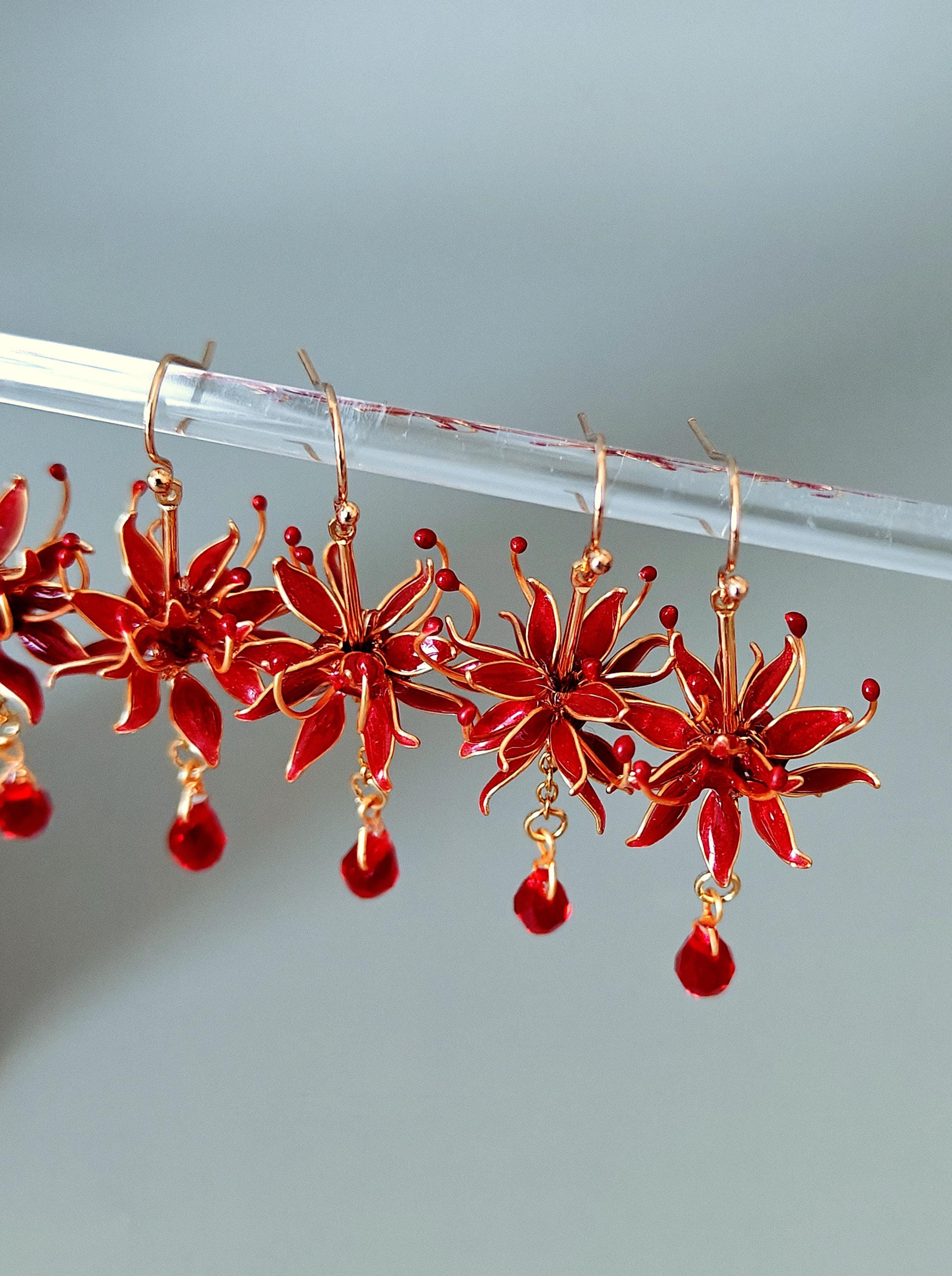Handmade Kanzashi Spider Lily Earrings | Higanbana Flower Jewelry