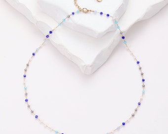 Liva - Natural stone necklace