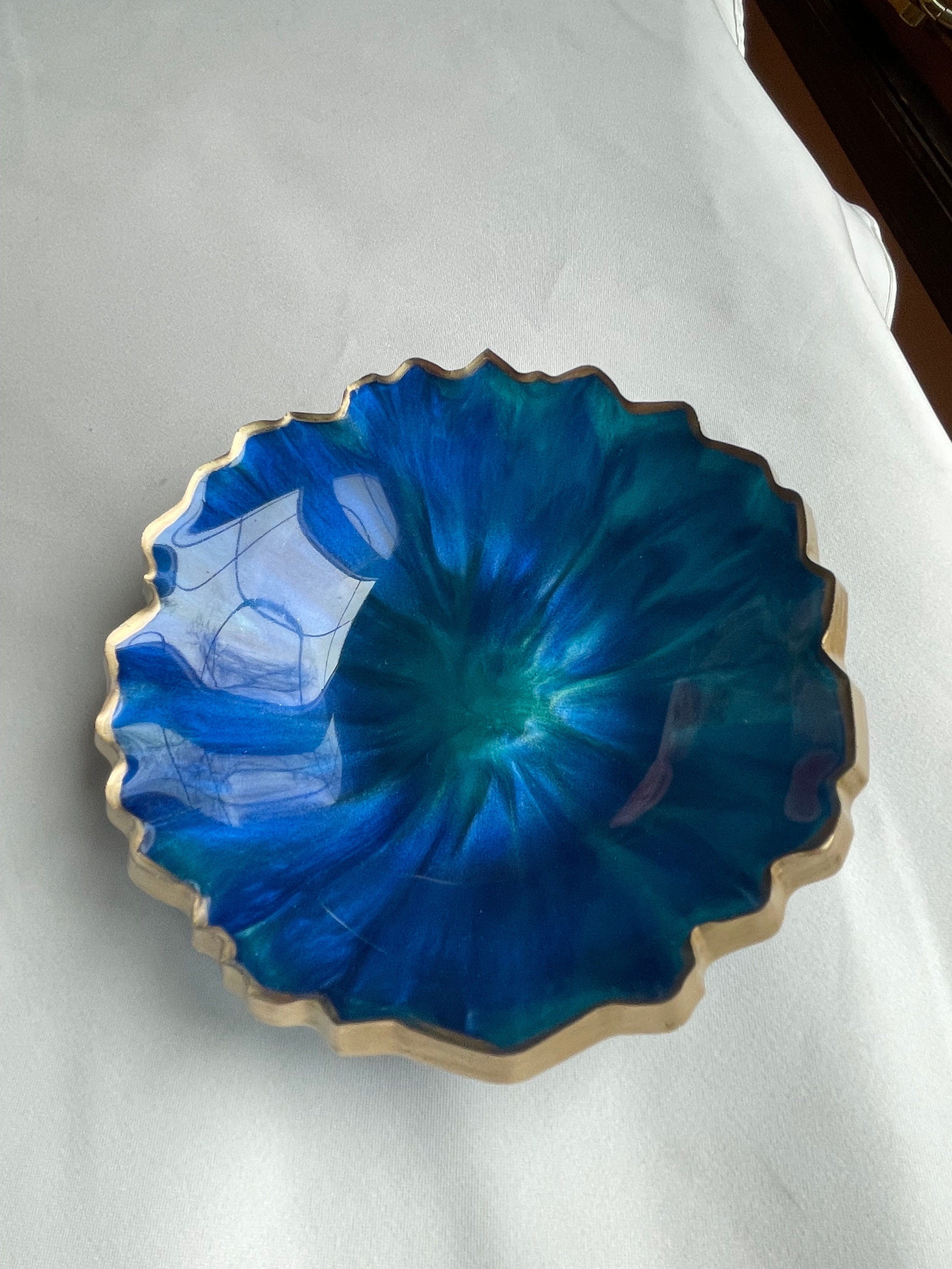 Elegant Geode Resin Trinket/ring Dish in Swirls of Cobalt Blue - Etsy