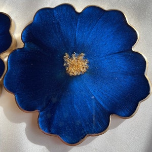 Handmade Resin Floral Coasters 4 in a Cobalt and Navy Blue Accented with Gold Leaf Flakes and Edged in a Gold Leafing image 8