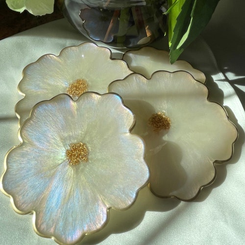 Sous-verres floraux en résine (lot de 4) : décor pastel irisé à la feuille d'or