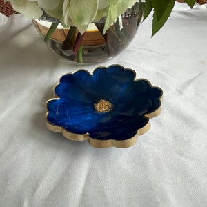 Flower Resin Trinket/Ring Dish in a Rich Cobalt Blue Accented with Gold Leaf Flakes Edged in a Gold Leafing