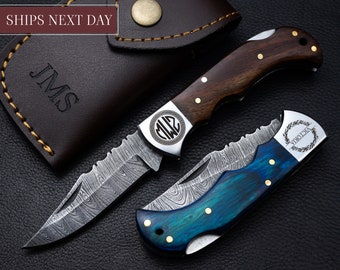 Handmade Damascus knife Pocket knife Folding Knife Personalized gift Wedding Gift Groomsman gift birthday anniversary Fathers day gift