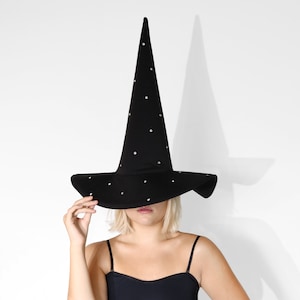 Rhinestone Witch Hat: Elegant Black Halloween Costume