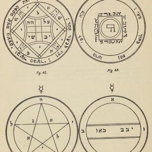 Może przedstawiać: Cztery czarno-białe ilustracje geometrycznych kształt&oacute;w z tekstem hebrajskim. Ilustracje są oznaczone numerami 42, 43, 44 i 45.