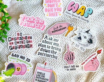 Pegatinas feministas sarcásticas: vinilos impermeables antipatriarcales