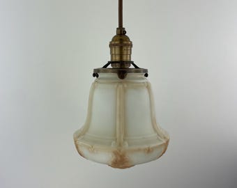 Lampa wisząca Art Deco, dekoracyjna, biała, tłoczona, z akcentami bursztynu, 6 1/4" z satynowego szkła mlecznego