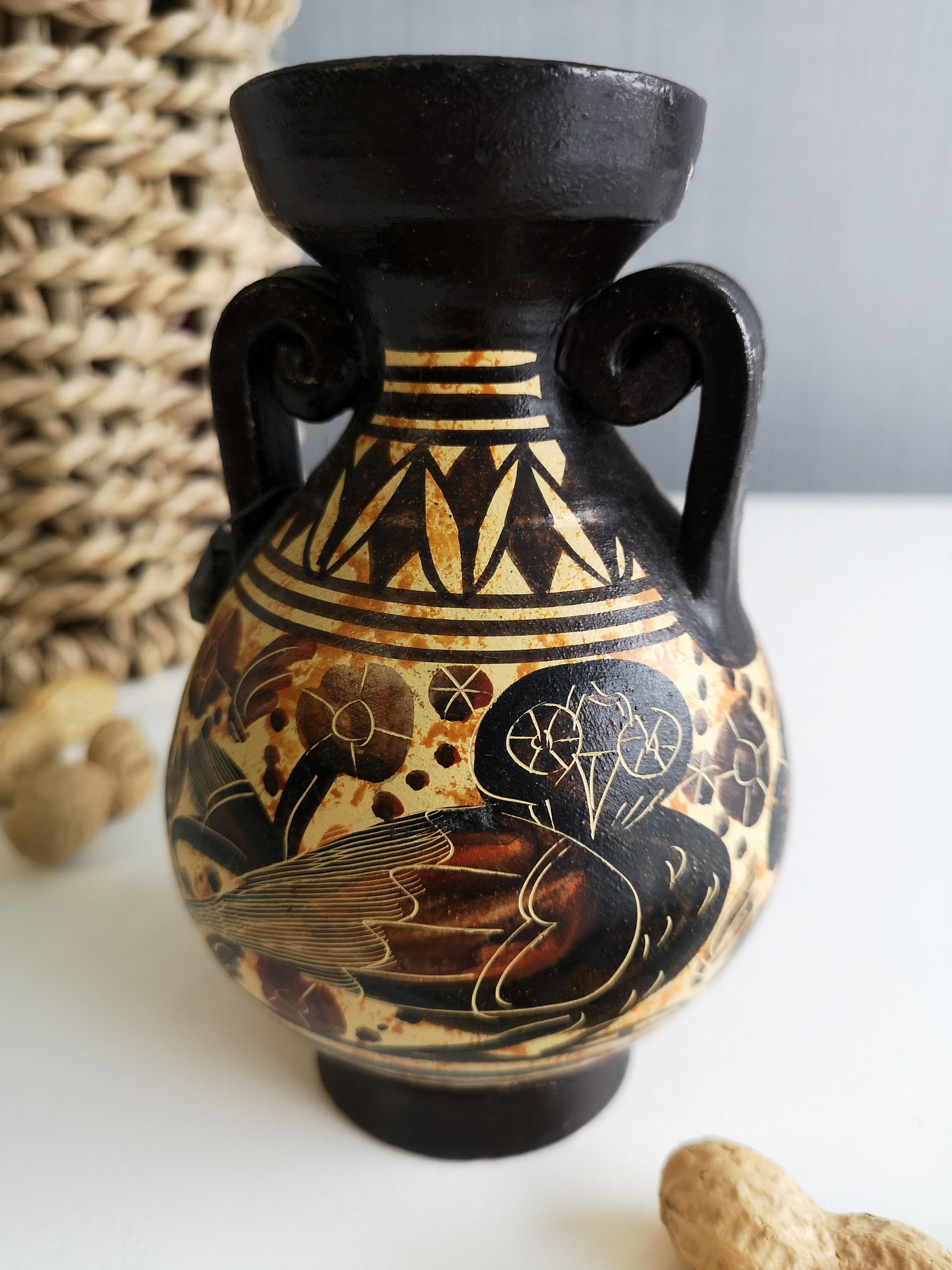 Greek Ceramic Vase, Museum Kopinthan, Before Christus Paint. - Etsy Canada