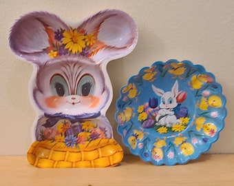 Vintage Plastic Easter Serving Trays-Divided Tray-Easter Decor-Bunny Rabbit-Easter Tray-Candy Dish-Holiday Decor-Easter Bunny-Easter Bowl