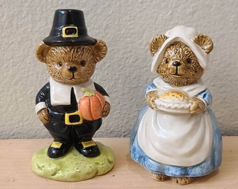 Vintage Otagiri Pilgrim Bear Salt & Pepper Shaker Set-Thanksgiving Decor-Thanksgiving Table-Thanksgiving Centerpiece-Vintage Thanksgiving-