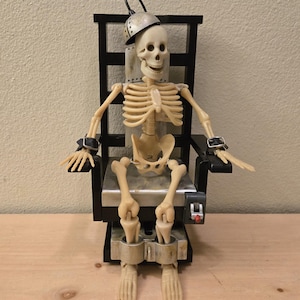 Vintage 12" Gemmy Animated Skelton Electric Chair-Moves & Talks-Vintage Halloween-Halloween Decor-Animatronic Halloween-Halloween Party