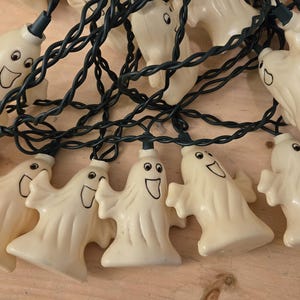 Vintage Blow Mold Ghost Halloween 20ft String Light Set-Halloween Decor-Vintage Halloween-Retro Halloween-Boo-Ghost Lights