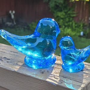 2 Vintage Bluebird of Happiness Glass Bird Figurines-Murano Style-Bird Decor-Sparrow-Art Glass-Fenton Style-Bird Sculpture-Paper Weight-Baby
