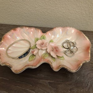1950&#39;s Norcrest Japan 3D Rose Seashell Trinket Dish #N2-Nut Dish-Ring Dish-Jewelry Tray-Snack Dish-Bridal Gift-Victorian Decor-Victorian
