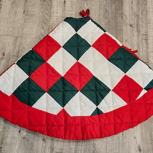 Vintage 48&quot; Patchwork Quilted Christmas Tree Skirt-Vintage Christmas-Vintage Tree Skirt-Christmas Table-Christmas Decor
