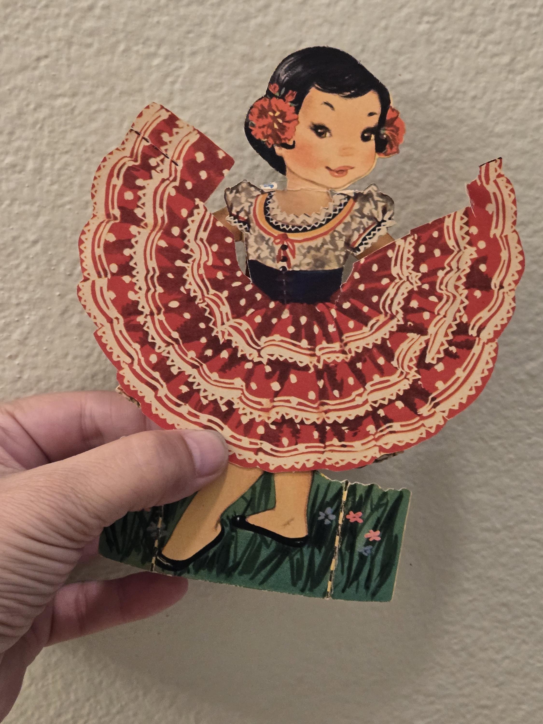 1950's Vintage Children 'round the World 7" Paper Dolls & Clothes ...