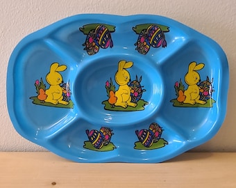 Vintage Plastic Bunny Easter Serving Tray-Divided Tray-Easter Decor-Bunny Rabbit-Easter Tray-Candy Dish-Easter Bunny-Easter Bowl