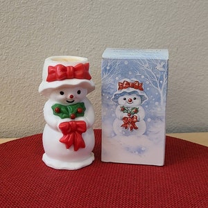 Vintage Snowman Novelty Candle-Unused-Bayberry Scented-Christmas Decor-Vintage Christmas-Kitschy Christmas-Avon-Vintage Candle-Snowwoman