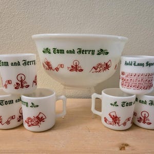 1950&#39;s Vintage Hazel Atlas Tom & Jerry &quot;Christmas Cheer&quot; Egg Nog Punch Bowl and 6 Mugs-Christmas Table-Vintage Christmas-Christmas Century