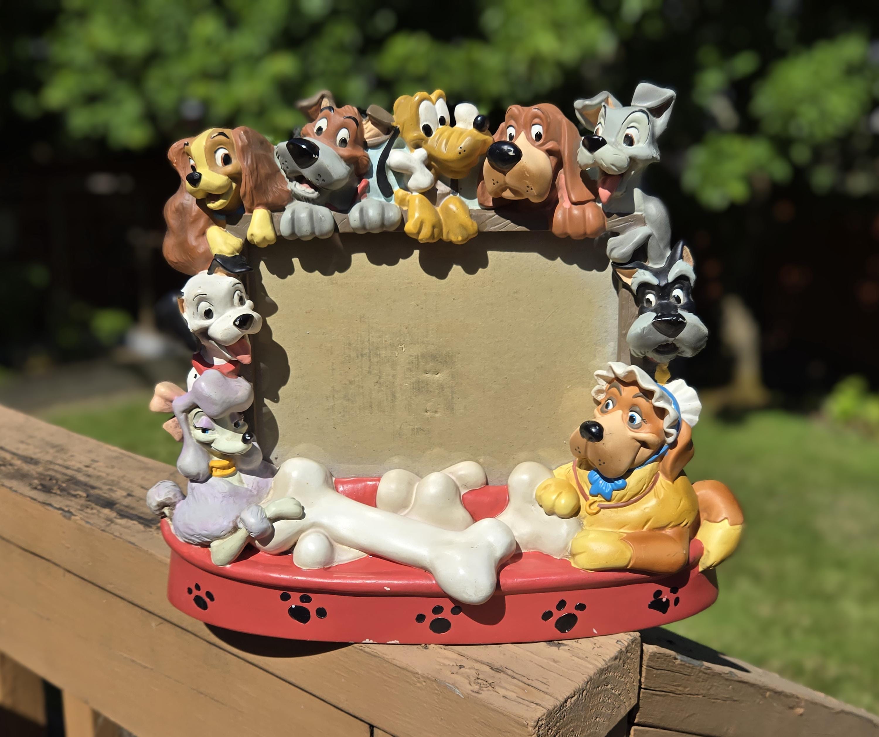 RARE Vintage Disney Dogs 3D Picture Frame-5x7-vintage Disney