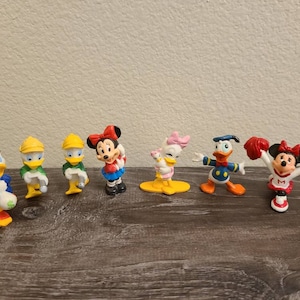 80&#39;s-90&#39;s Disney PVC action figures-Cake Toppers-Mickey Mouse-Minnie Mouse-Donald Duck-Daisy Duck-Scrooge McDuck-Louie Duck-Vintage Toys