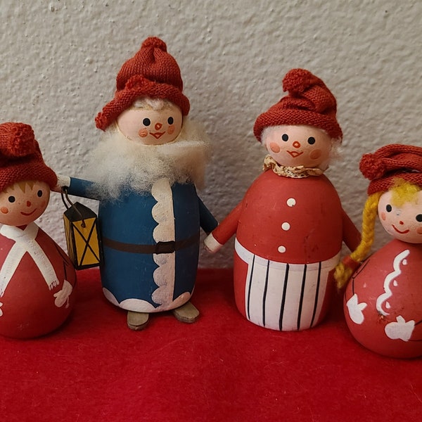 4pc Vintage Bo Svensk Hemslojd Wooden Christmas Figurines-Sweden-Vintage Christmas-Christmas Decor-Handpainted-Wooden Folk Art