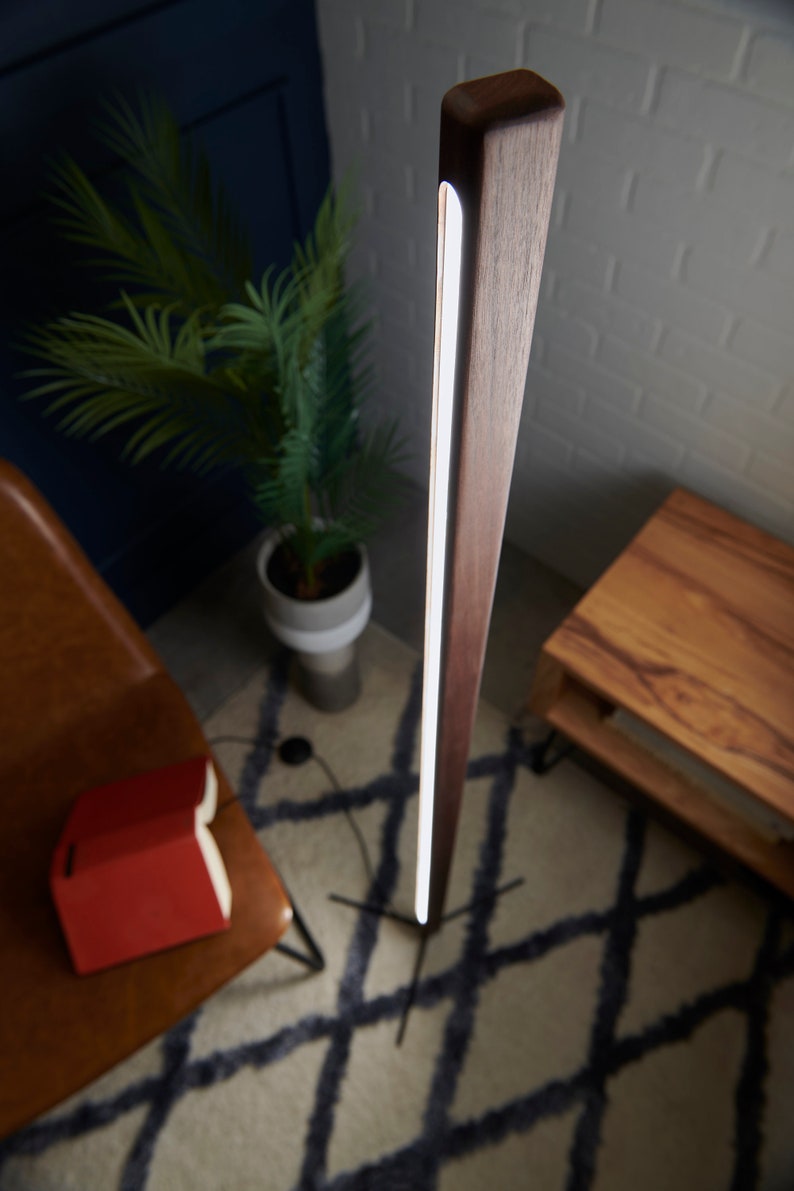 Wooden Lamp, LED Floor Lamp, Standing Light, Minimalist Lamp, Floor Lamp, Scandi Lighting, Light Column, Long Light Fixture, Corner Lamp, Modern Home Lighting, Ambiance Lighting, Modern Minimalist, LED Floor Light