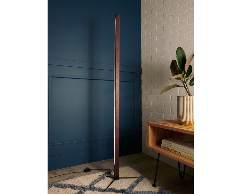 Wooden Lamp, LED Floor Lamp, Standing Light, Minimalist Lamp, Floor Lamp, Scandi Lighting, Light Column, Long Light Fixture, Corner Lamp, Modern Home Lighting, Ambiance Lighting, Modern Minimalist, LED Floor Light
