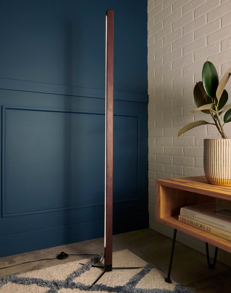 Wooden Lamp, LED Floor Lamp, Standing Light, Minimalist Lamp, Floor Lamp, Scandi Lighting, Light Column, Long Light Fixture, Corner Lamp, Modern Home Lighting, Ambiance Lighting, Modern Minimalist, LED Floor Light