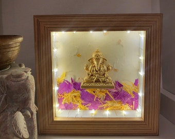 Ganesh Light up Wooden Box Frame with Flower Petals. For Your Home or a gift for Raksha Bandhan, Diwali, New Home