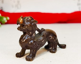 0.24 lb Antique brass Pixiu pet statue, Solid brass Pixiu statue, antique collection, home decoration