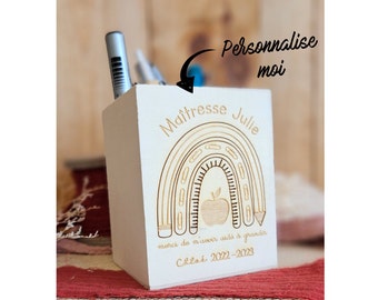 Personalized wooden pencil pot - Mistress Rainbow