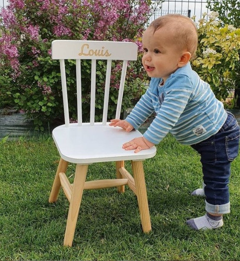 Chaise enfant en bois personnalisée image 3