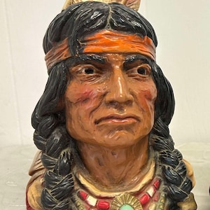 Indian Bust by Universal Statuary Dated 1966 Numbered 320