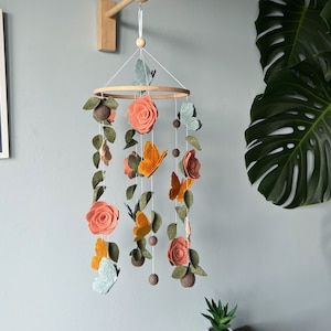 Flowers baby mobile, Butterfly crib mobile, green floral baby mobile, hanging felt mobile, cot mobile for baby girl, flowers nursery decor